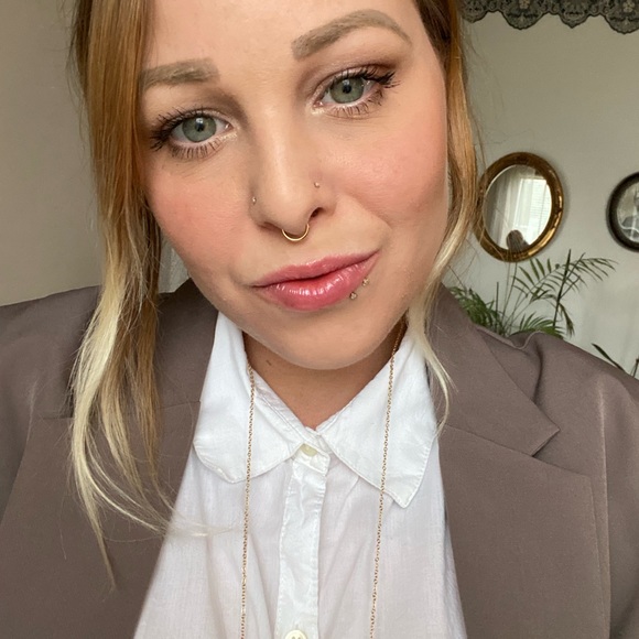 Meet your Posher, Missy - Picture 11 of 17